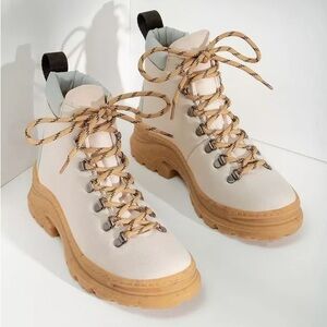 The Allegra Weekend Boot